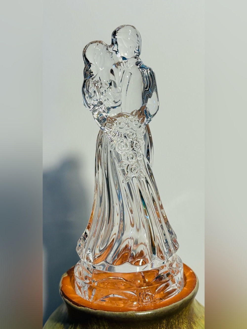 Clear Glass Bride & Groom Wedding Couple Figurine Cake Topper 3D Effect 6.5 in
